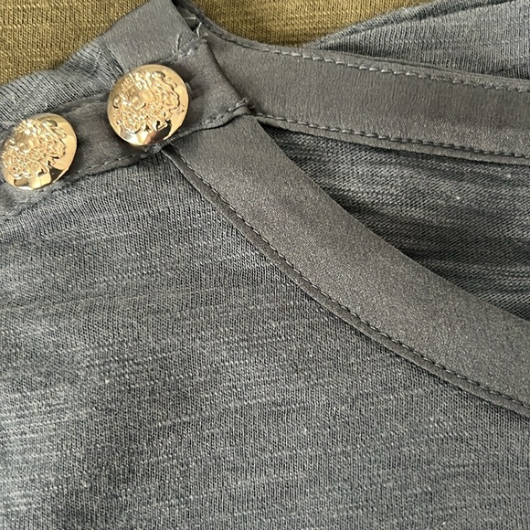 White House Black Market Set of 2 Slub Short Sleeve T shirts Sz XS Blue / Olive - Picture 3 of 4